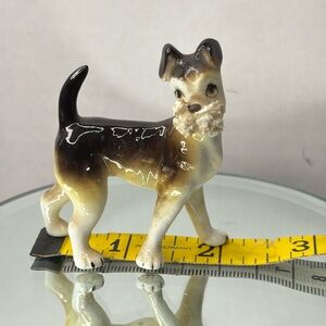 Fox Terrier Vtg dog figurine mid - 20th Century poss 1950’s 2” x 2.5”